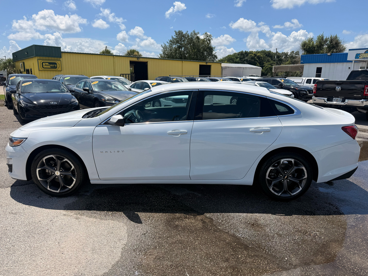 Chevrolet Malibu 4dr Sdn LT 2022