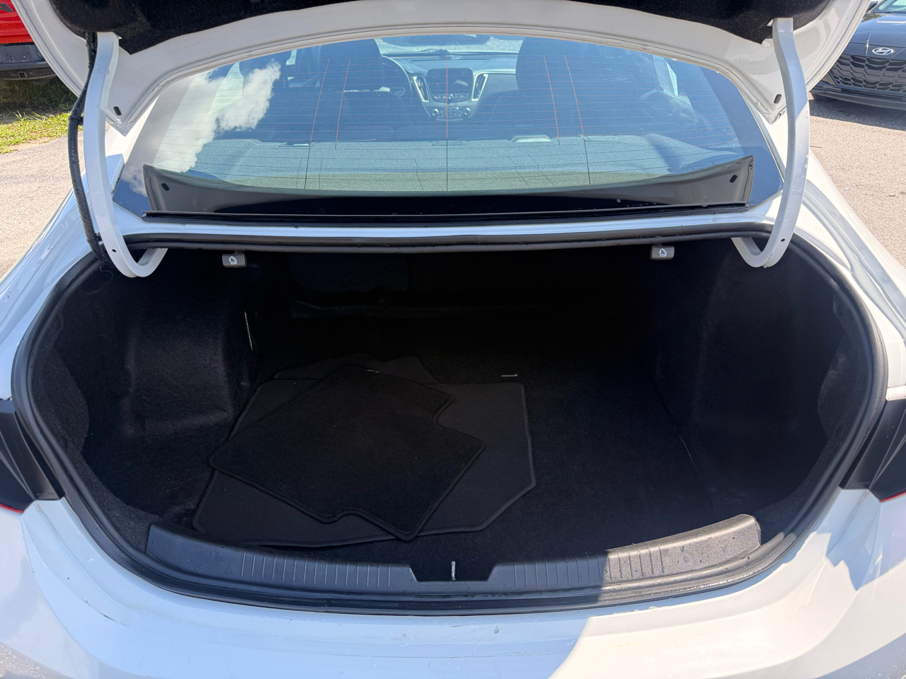 Chevrolet Malibu 4dr Sdn LT 2022
