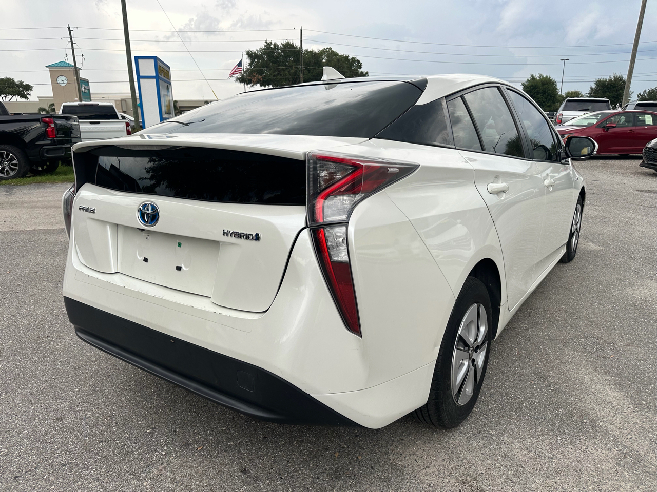 Toyota Prius 5dr HB Three Touring (Natl) 2016