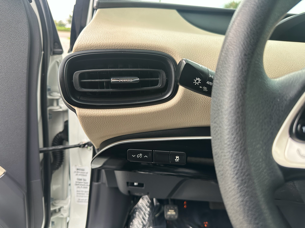 Toyota Prius 5dr HB Three Touring (Natl) 2016
