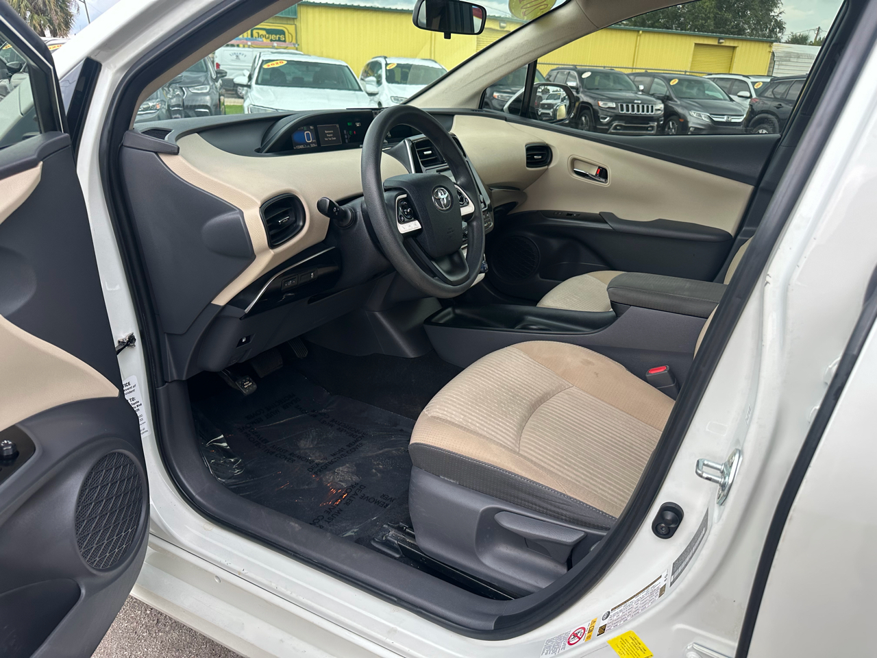 Toyota Prius 5dr HB Three Touring (Natl) 2016