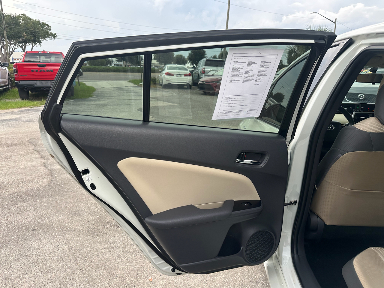 Toyota Prius 5dr HB Three Touring (Natl) 2016