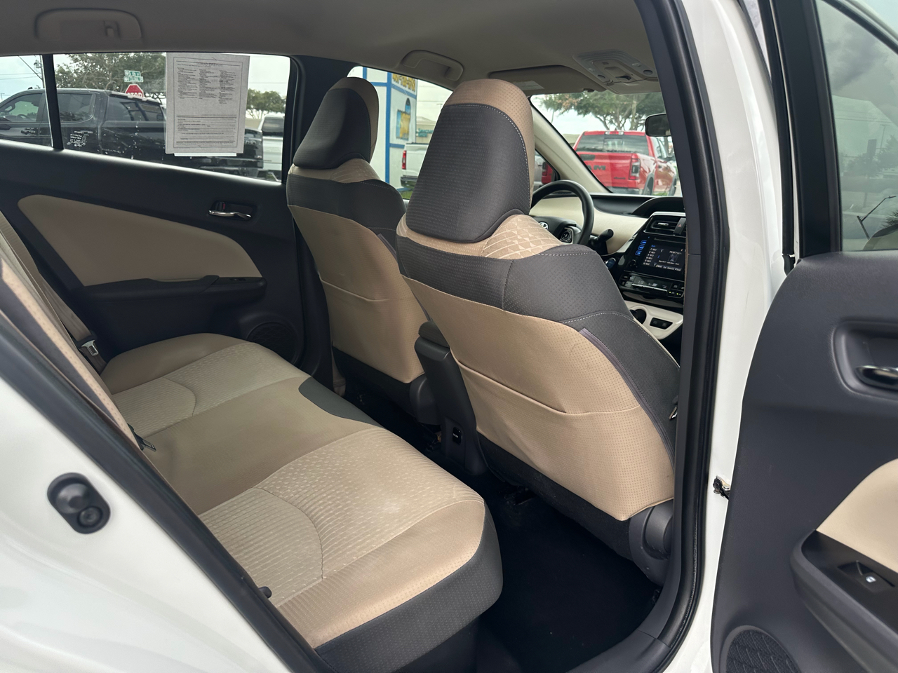 Toyota Prius 5dr HB Three Touring (Natl) 2016