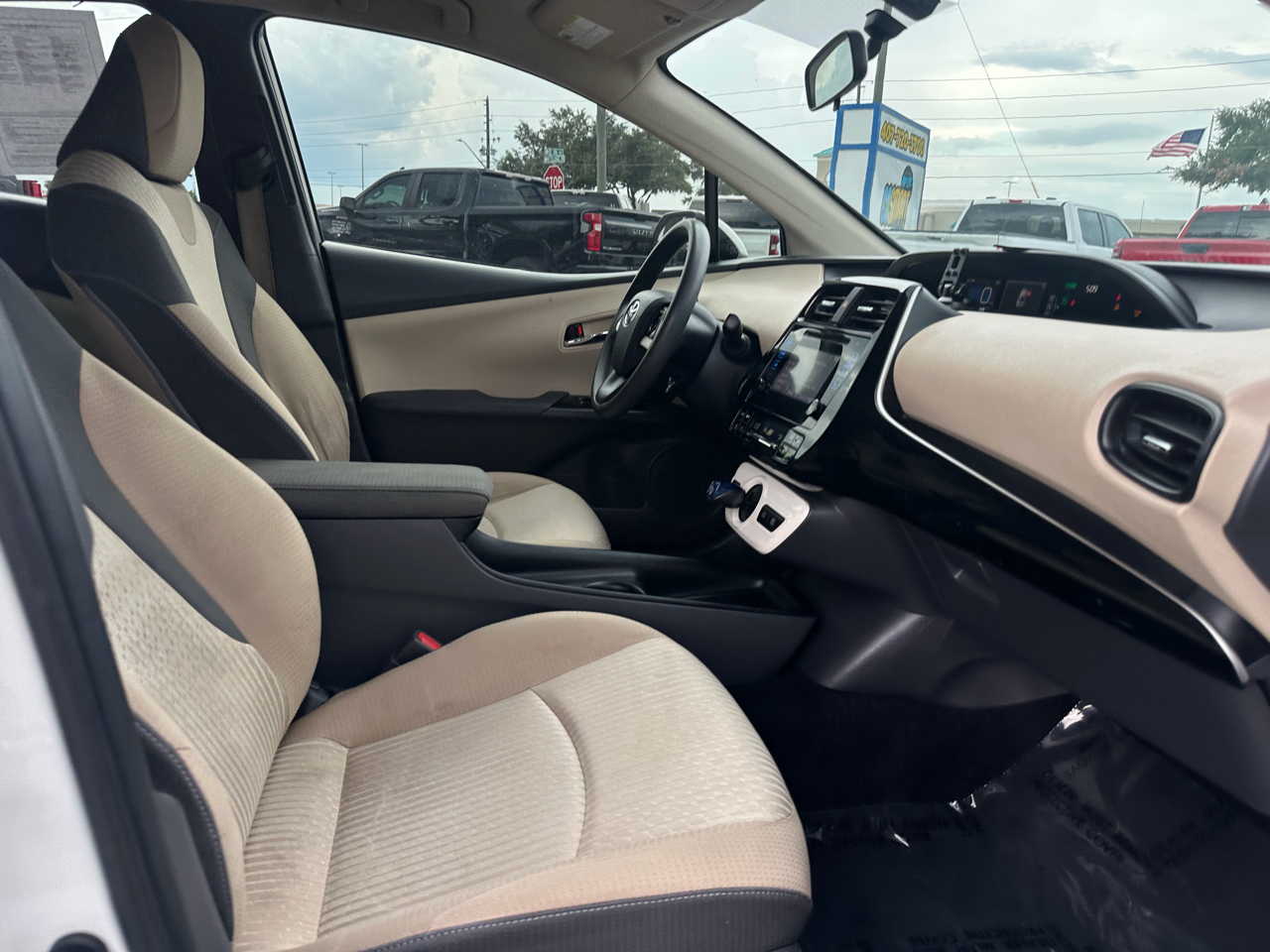 Toyota Prius 5dr HB Three Touring (Natl) 2016