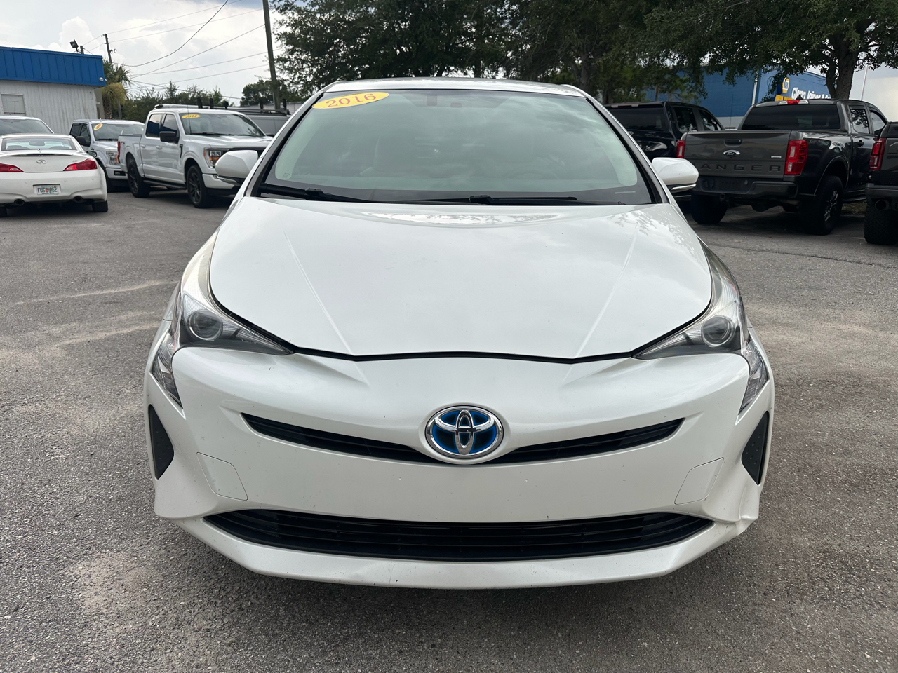 Toyota Prius 5dr HB Three Touring (Natl) 2016