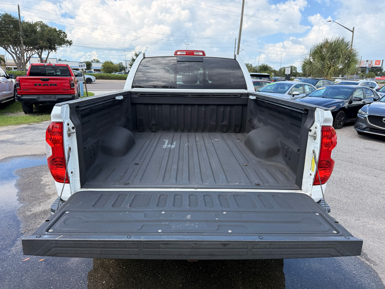 Toyota Tundra 4WD Truck Double Cab 5.7L FFV V8 6-Spd AT TRD Pro (Natl) 2016
