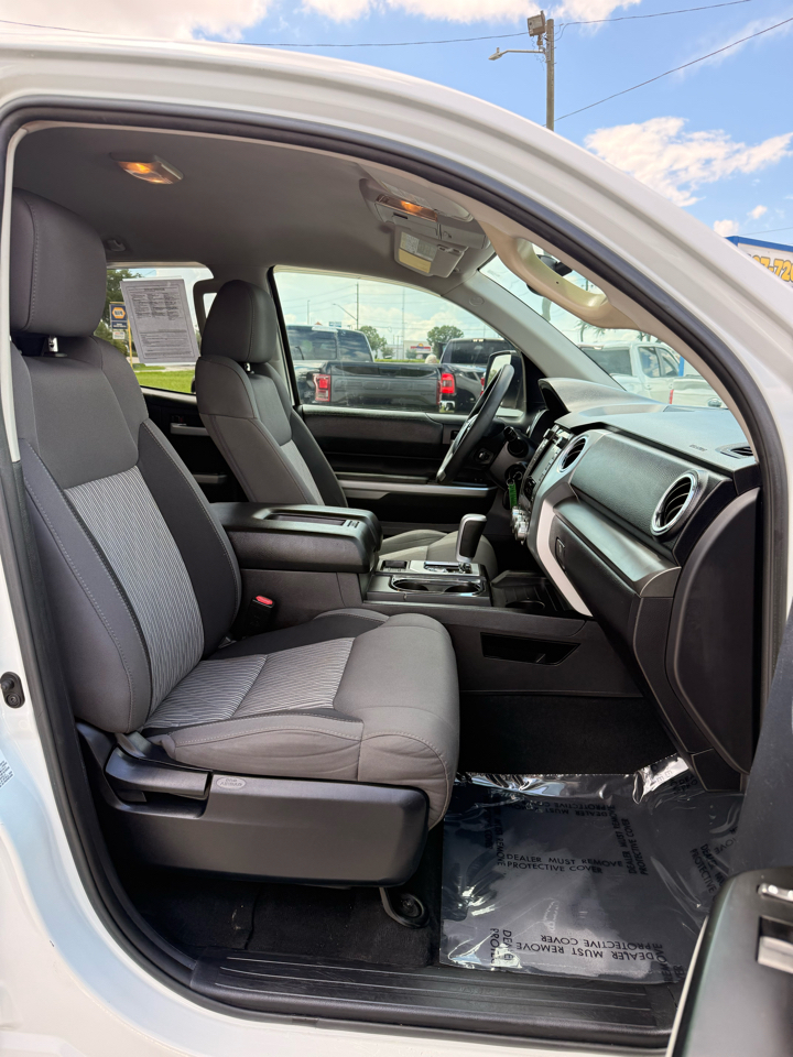 Toyota Tundra 4WD Truck Double Cab 5.7L FFV V8 6-Spd AT TRD Pro (Natl) 2016