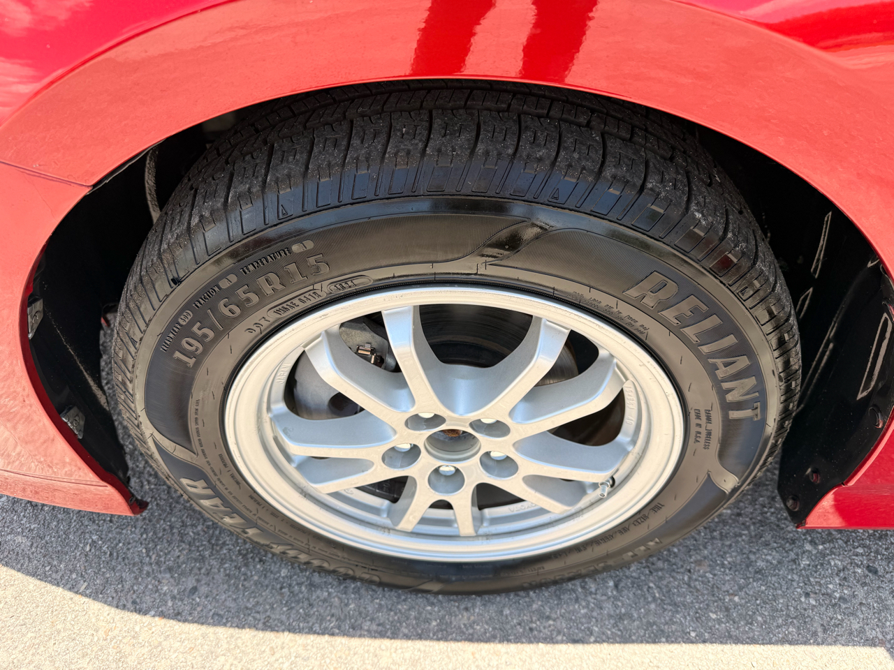 Toyota Prius Three Touring (Natl) 2017