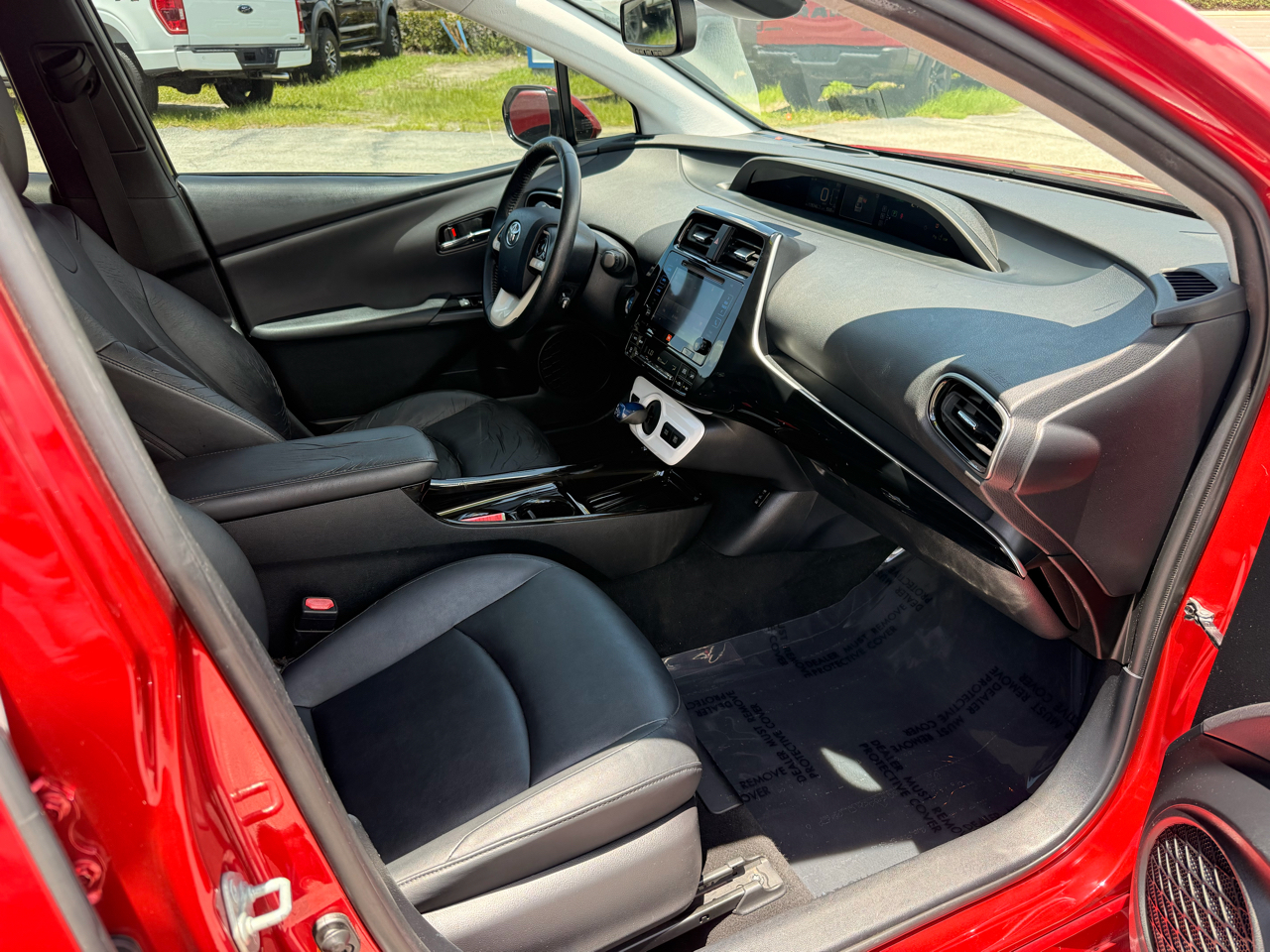 Toyota Prius Three Touring (Natl) 2017