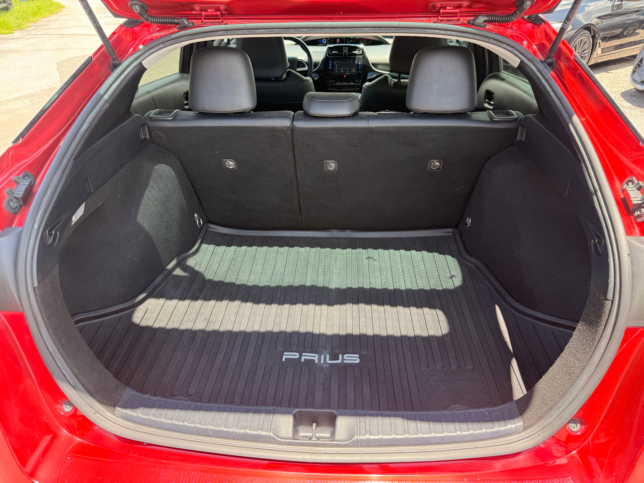 Toyota Prius Three Touring (Natl) 2017