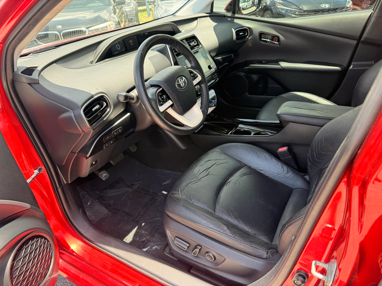 Toyota Prius Three Touring (Natl) 2017