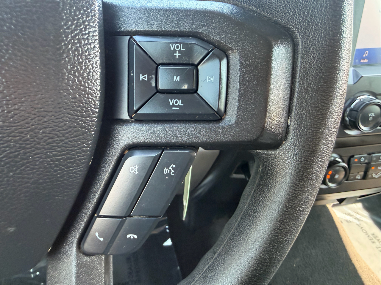Ford Super Duty F-250 SRW XLT 4WD Crew Cab 8' Box 2021