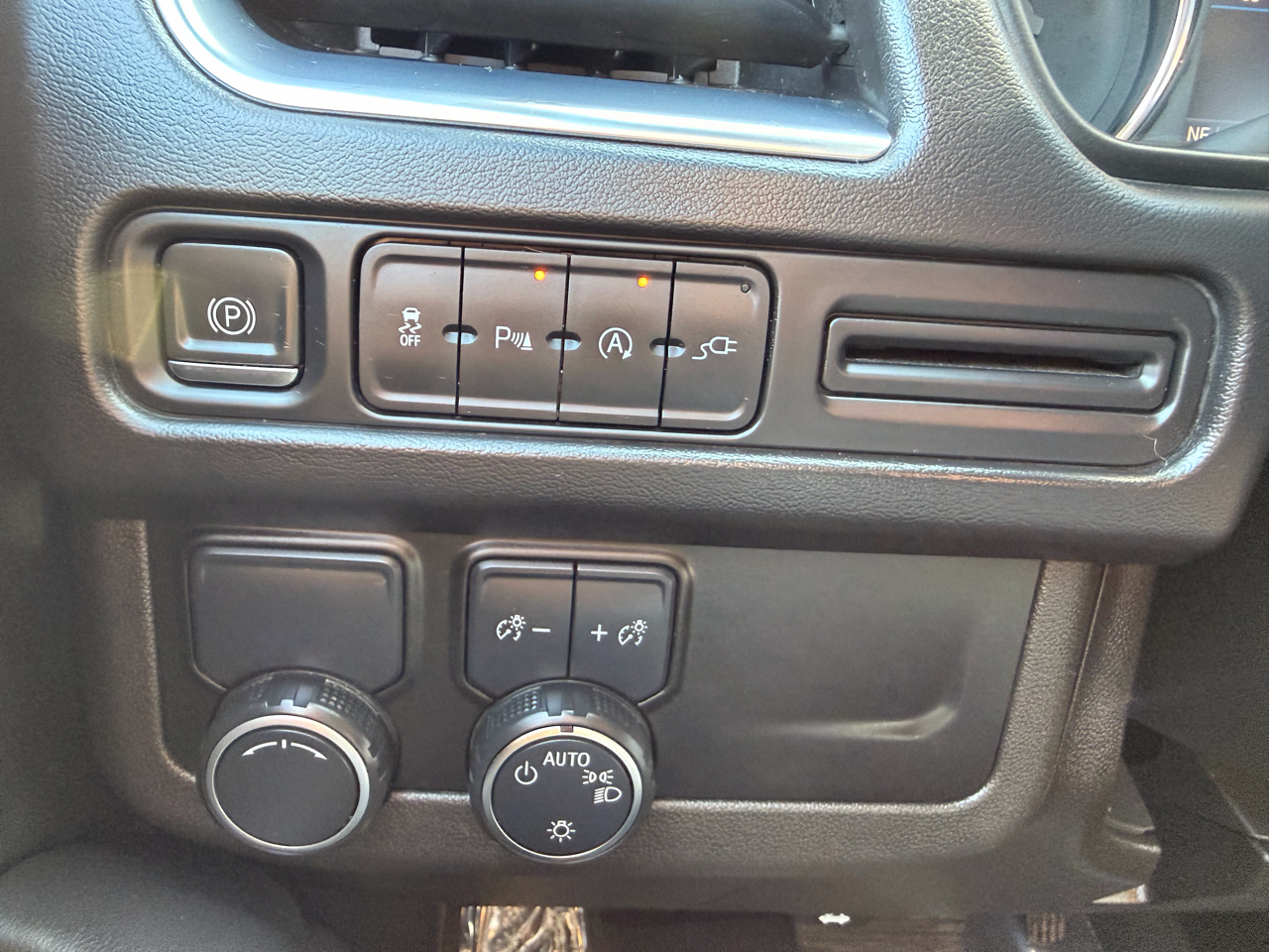 Chevrolet Tahoe 2WD 4dr LT 2021