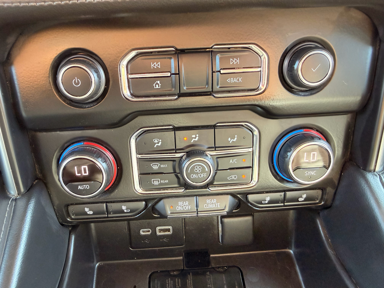 Chevrolet Tahoe 2WD 4dr LT 2021