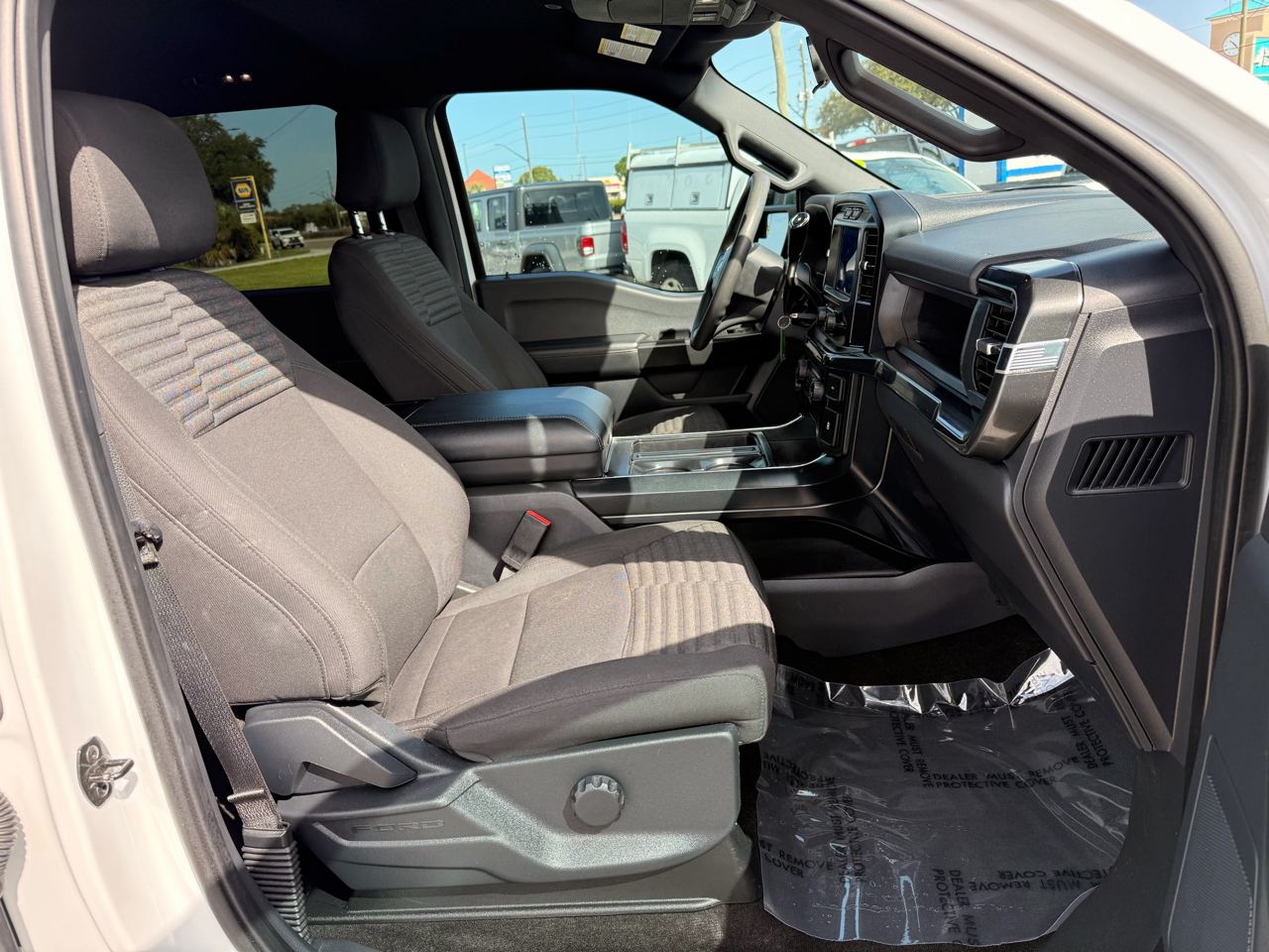 Ford F-150 XL 4WD SuperCrew 6.5' Box 2022