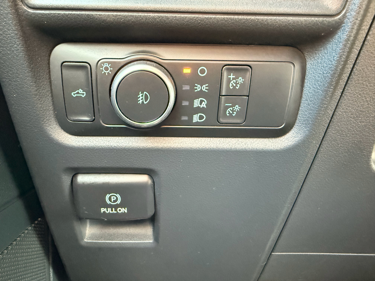 Ford F-150 XL 4WD SuperCrew 6.5' Box 2022