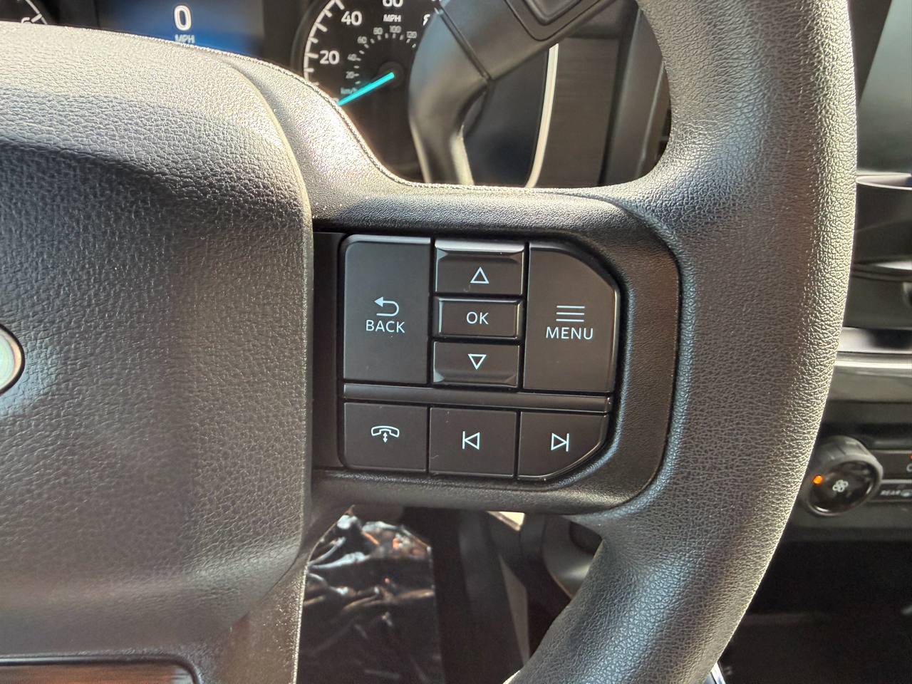 Ford F-150 XL 4WD SuperCrew 6.5' Box 2022