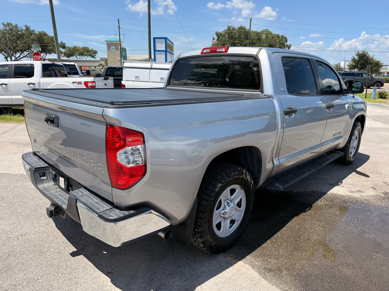 Toyota Tundra 2WD SR5 CrewMax 5.5' Bed 5.7L (Natl) 2019