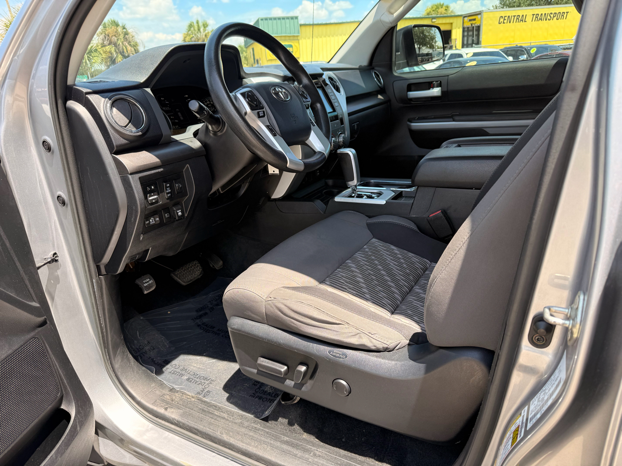Toyota Tundra 2WD SR5 CrewMax 5.5' Bed 5.7L (Natl) 2019