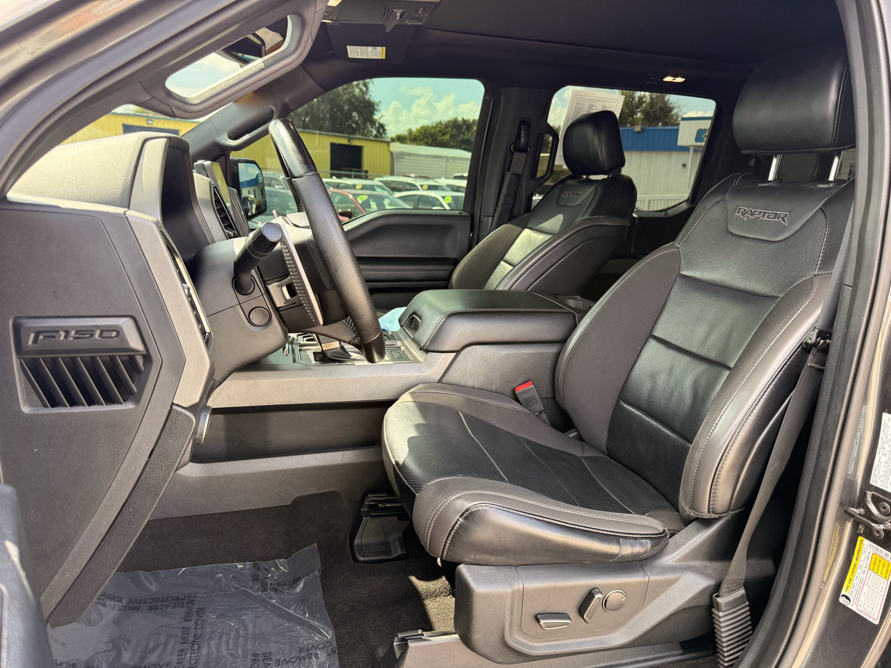 Ford F-150 Raptor 4WD SuperCrew 5.5' Box 2019