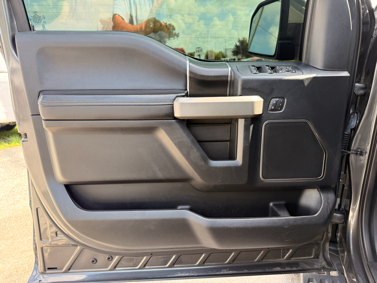 Ford F-150 Raptor 4WD SuperCrew 5.5' Box 2019
