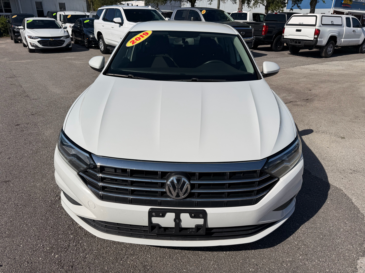 Volkswagen Jetta SE 4D Sedan 2019