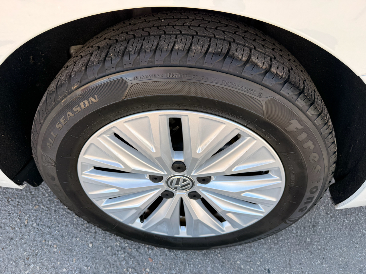 Volkswagen Jetta SE 4D Sedan 2019