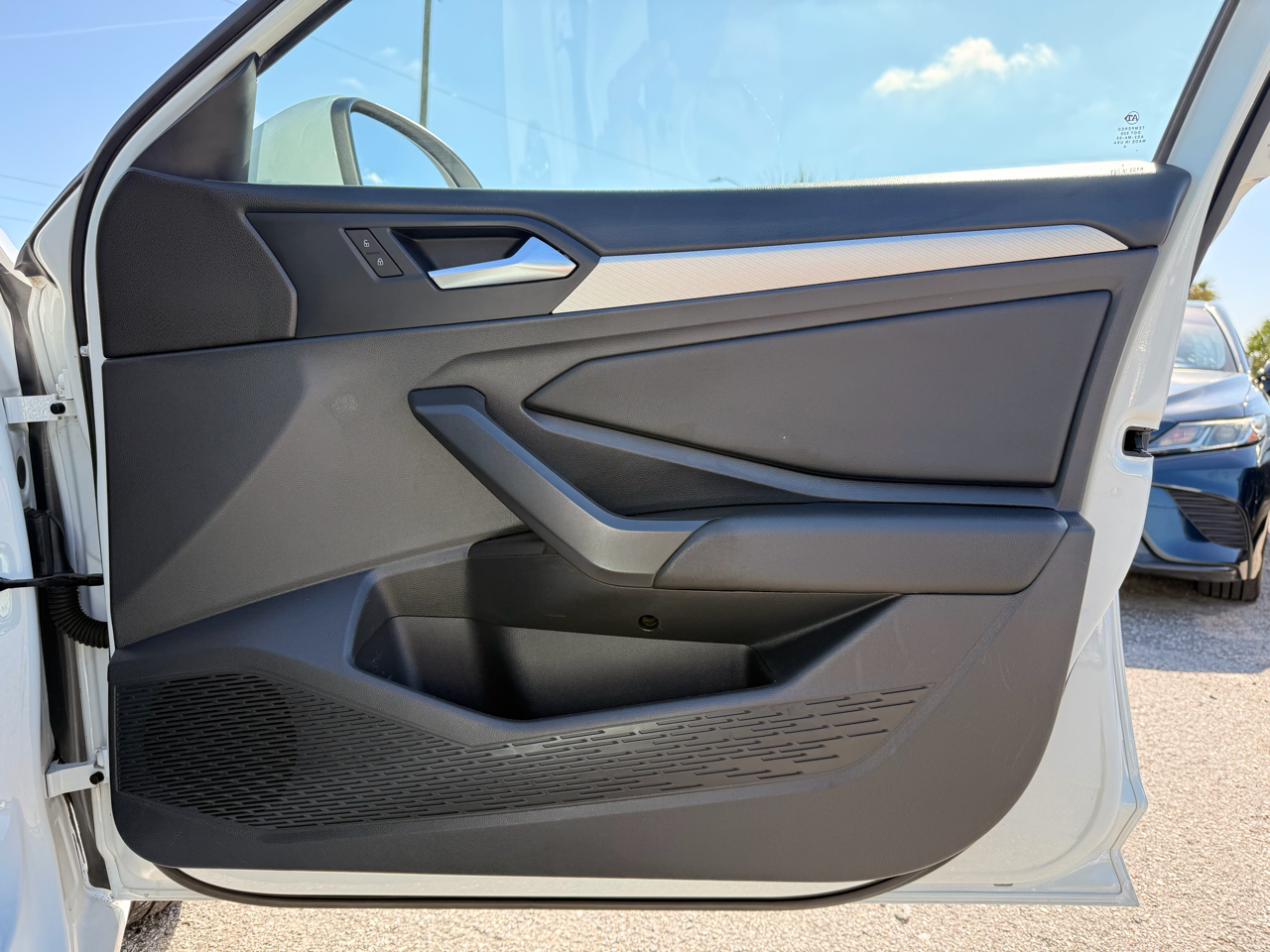 Volkswagen Jetta SE 4D Sedan 2019