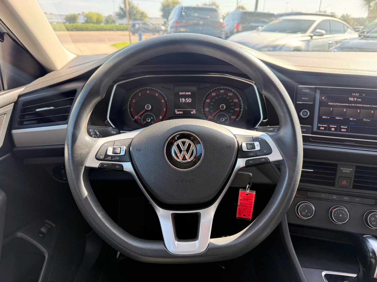 Volkswagen Jetta SE 4D Sedan 2019