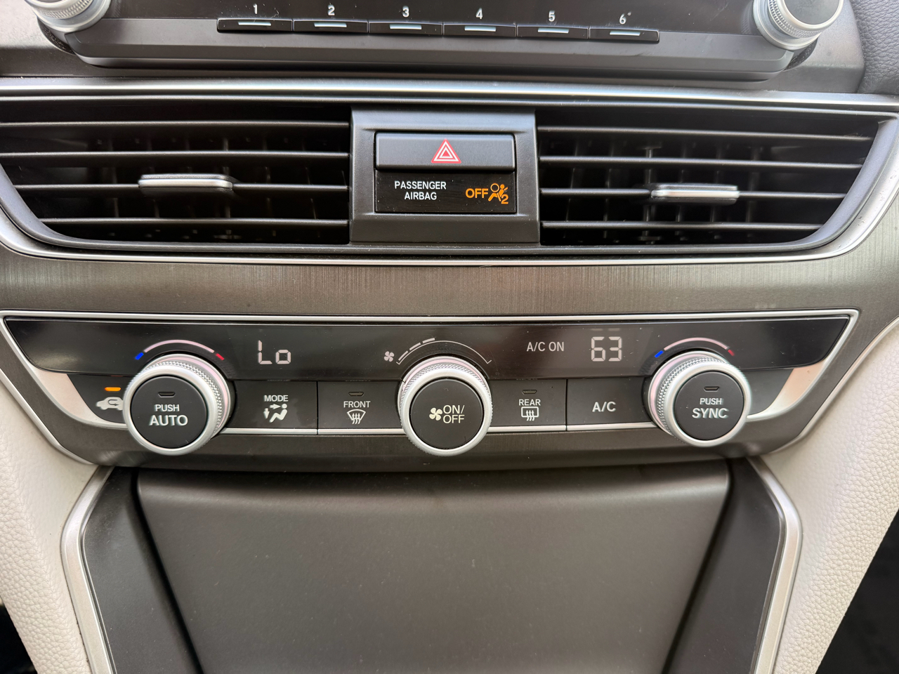 Honda Accord Sedan LX 1.5T CVT 2018