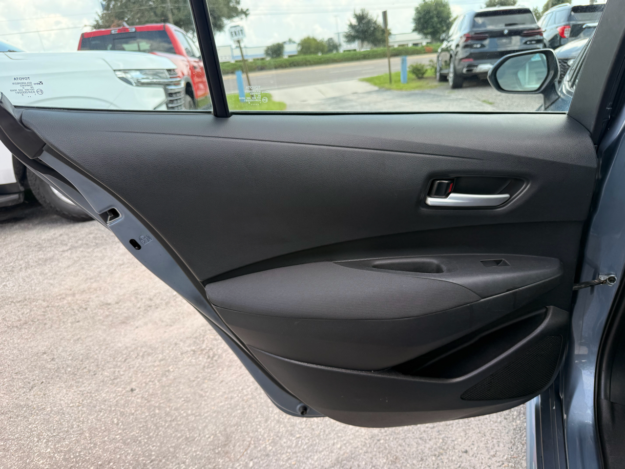 Toyota Corolla LE CVT (Natl) 2021