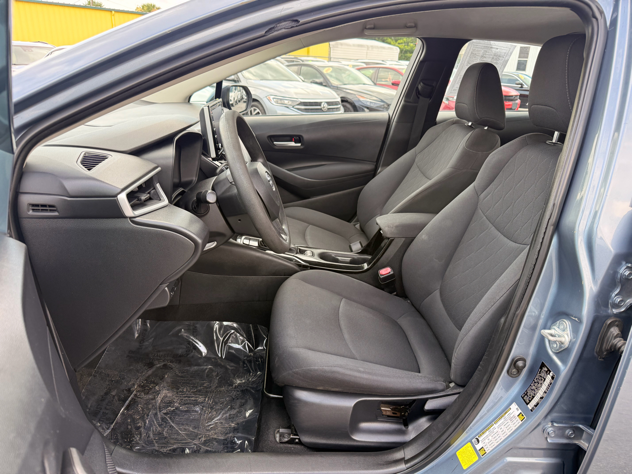 Toyota Corolla LE CVT (Natl) 2021