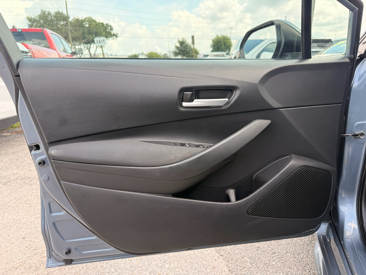 Toyota Corolla LE CVT (Natl) 2021