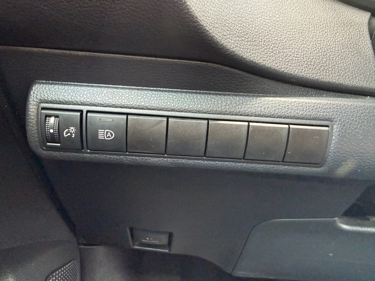 Toyota Corolla LE CVT (Natl) 2021