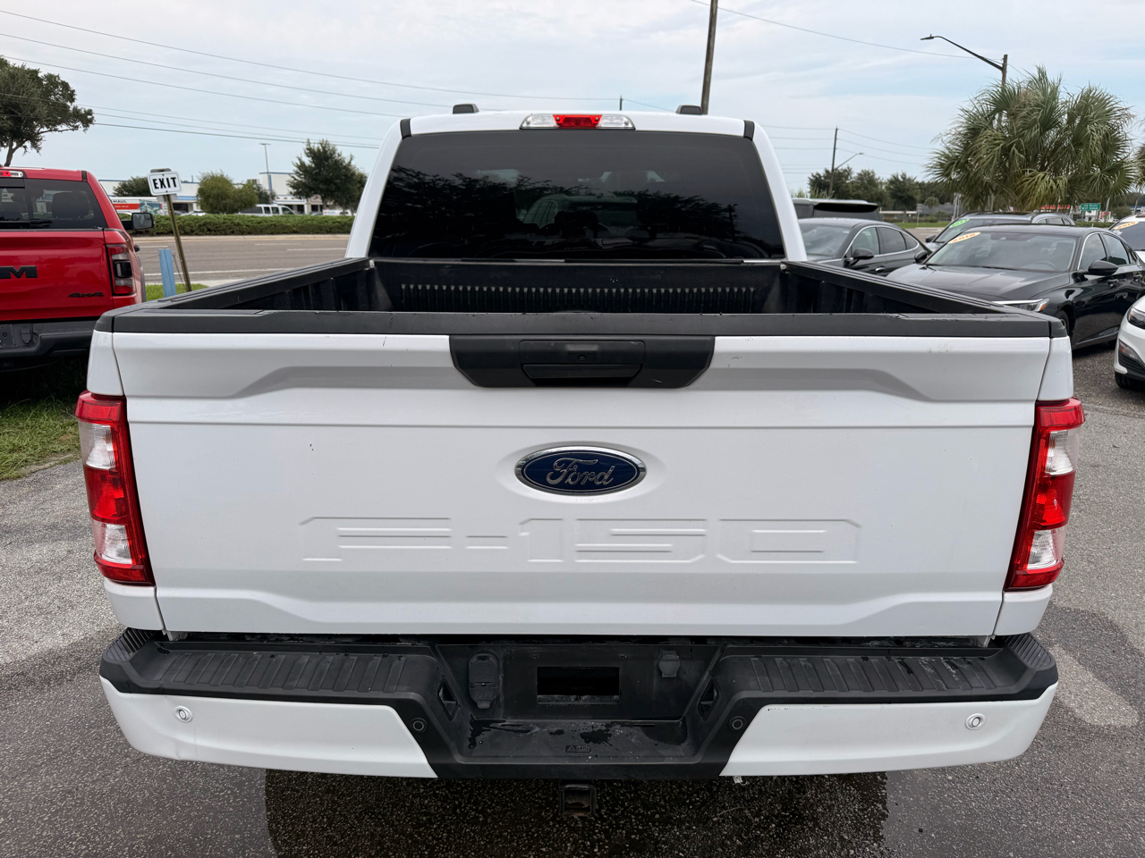 Ford F-150 XL 2WD SuperCrew 5.5' Box 2021