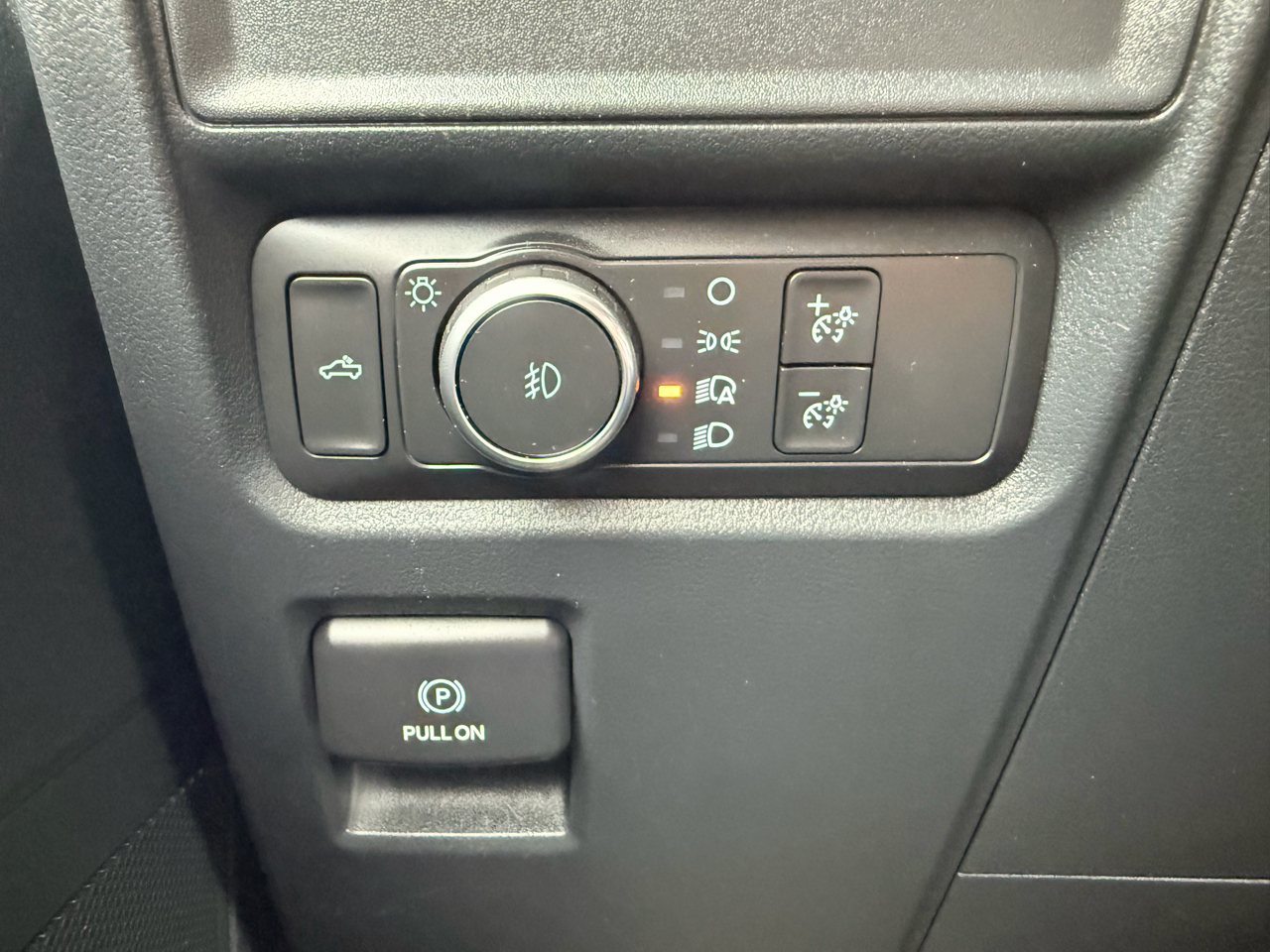 Ford F-150 XL 2WD SuperCrew 5.5' Box 2021