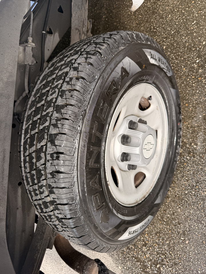Chevrolet Express Cargo Van RWD 2500 135" 2020
