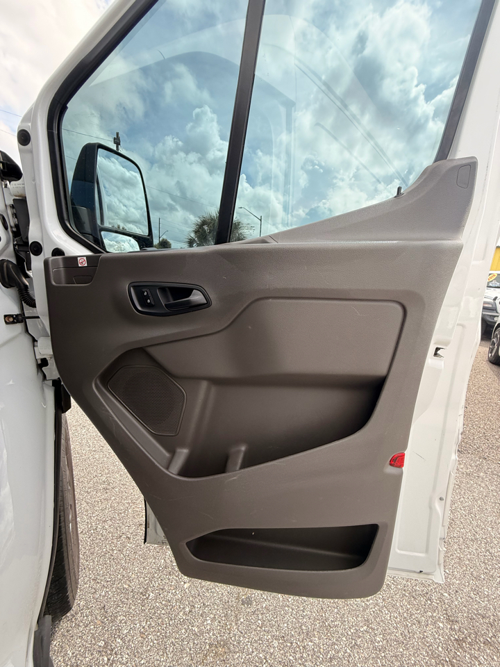 Ford Transit Cargo Van T-250 148" Hi Rf 9070 GVWR RWD 2020