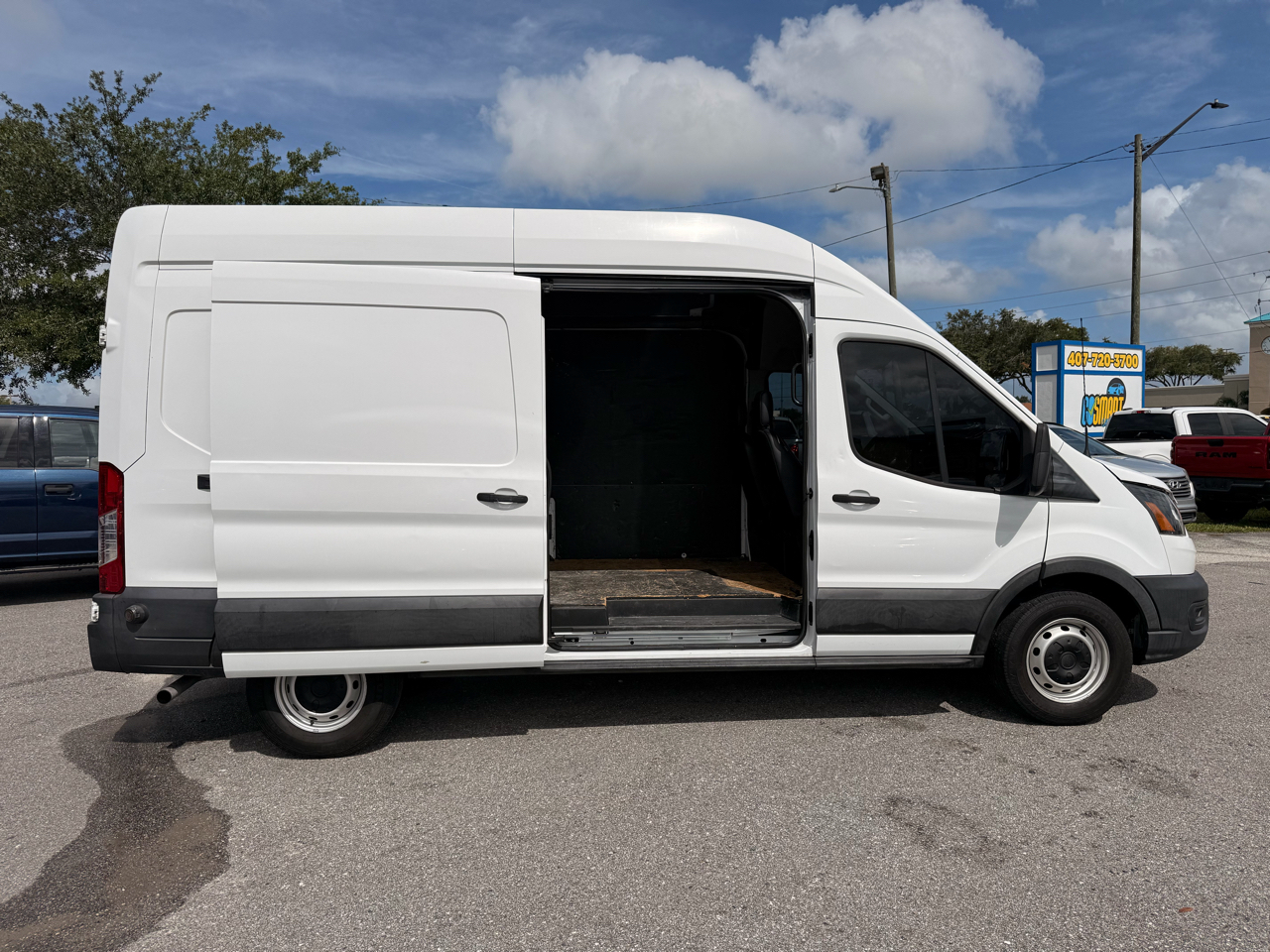 Ford Transit Cargo Van T-250 148" Hi Rf 9070 GVWR RWD 2020