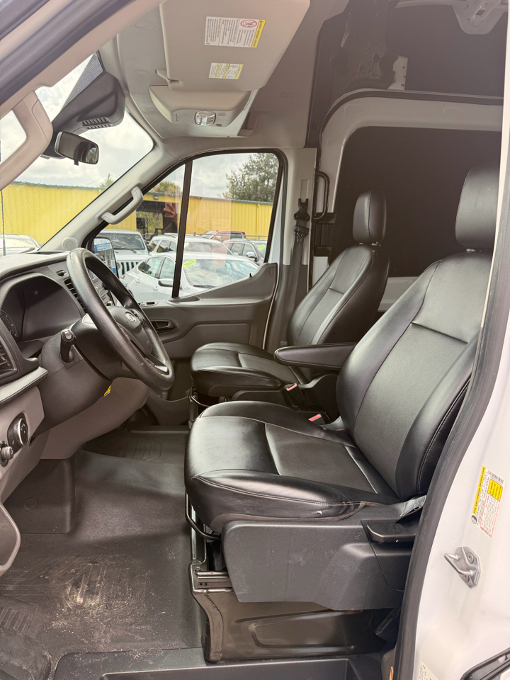 Ford Transit Cargo Van T-250 148" Hi Rf 9070 GVWR RWD 2020