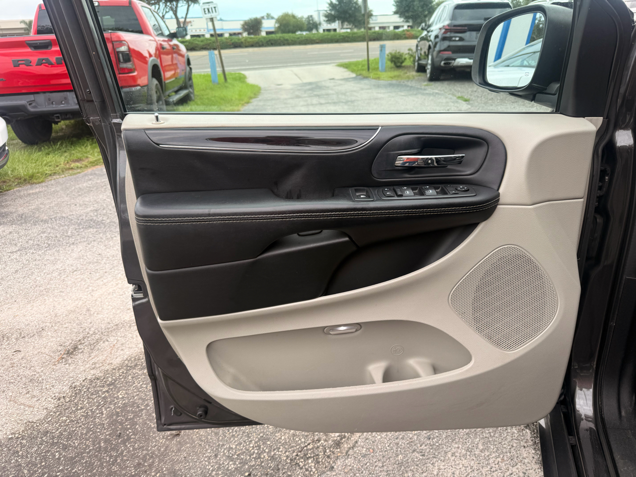 Dodge Grand Caravan SXT Wagon 2019