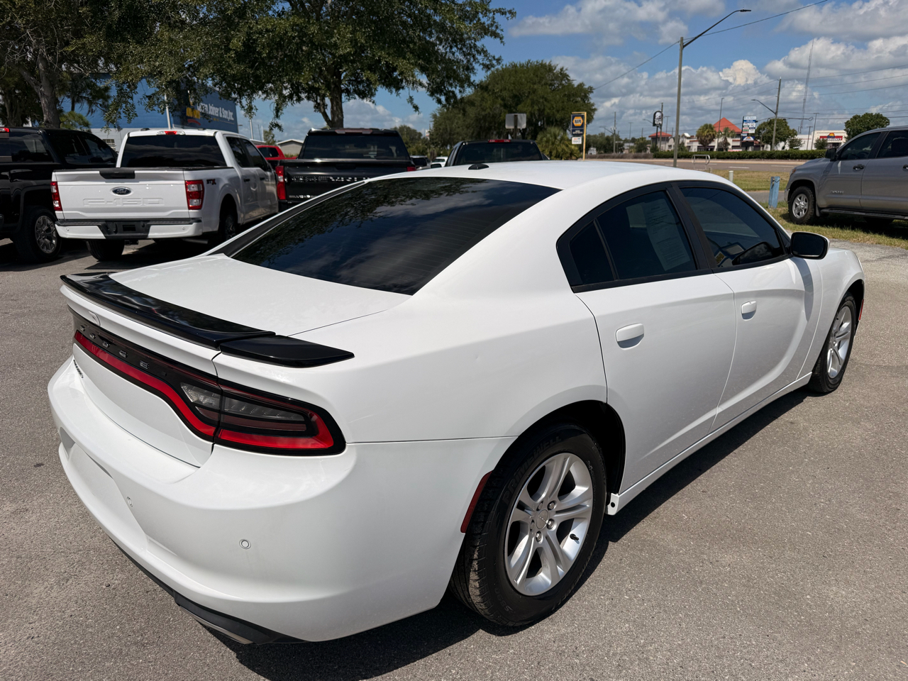 Dodge Charger SXT RWD 2019
