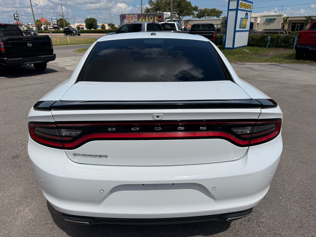 Dodge Charger SXT RWD 2019