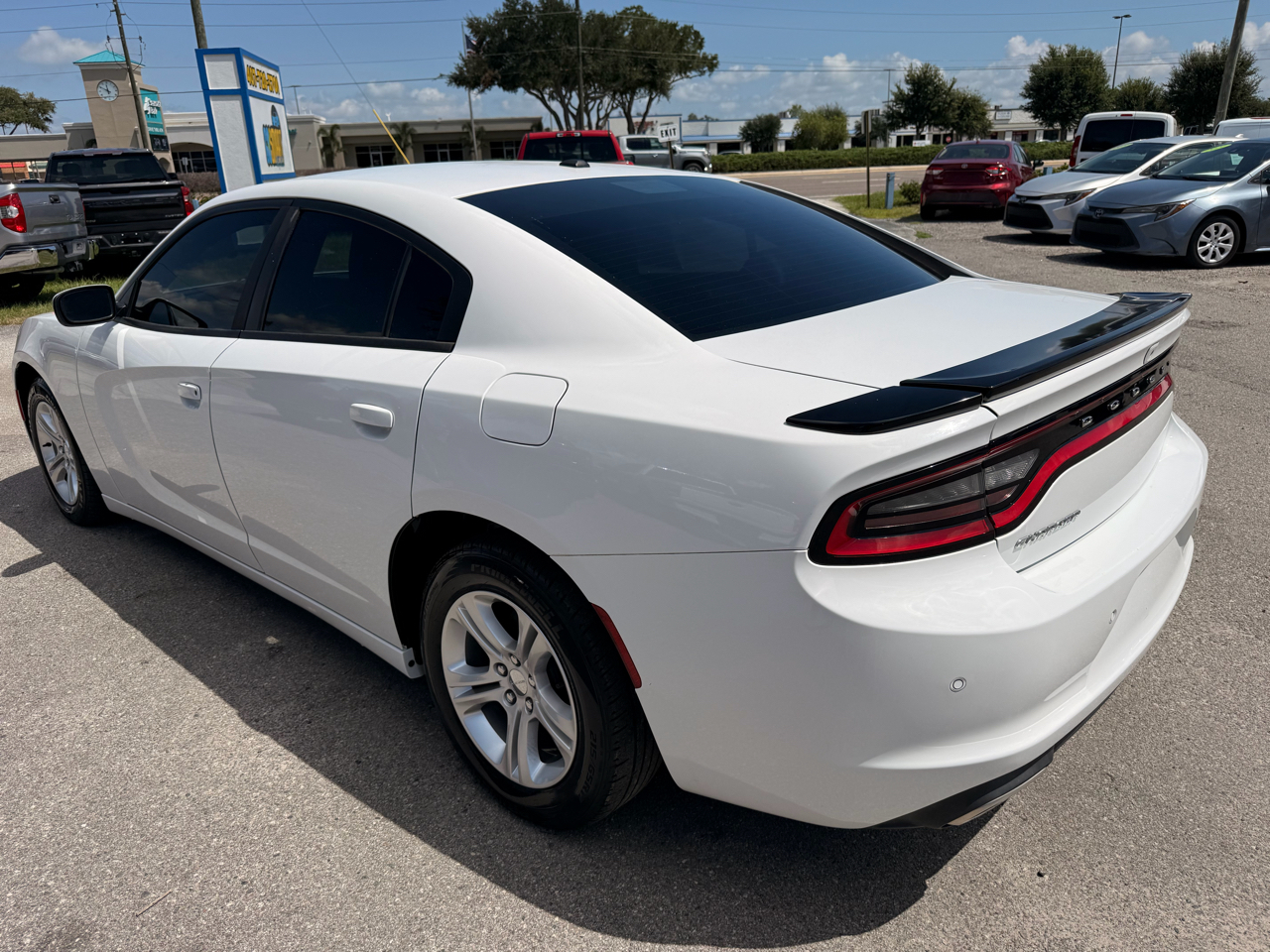 Dodge Charger SXT RWD 2019
