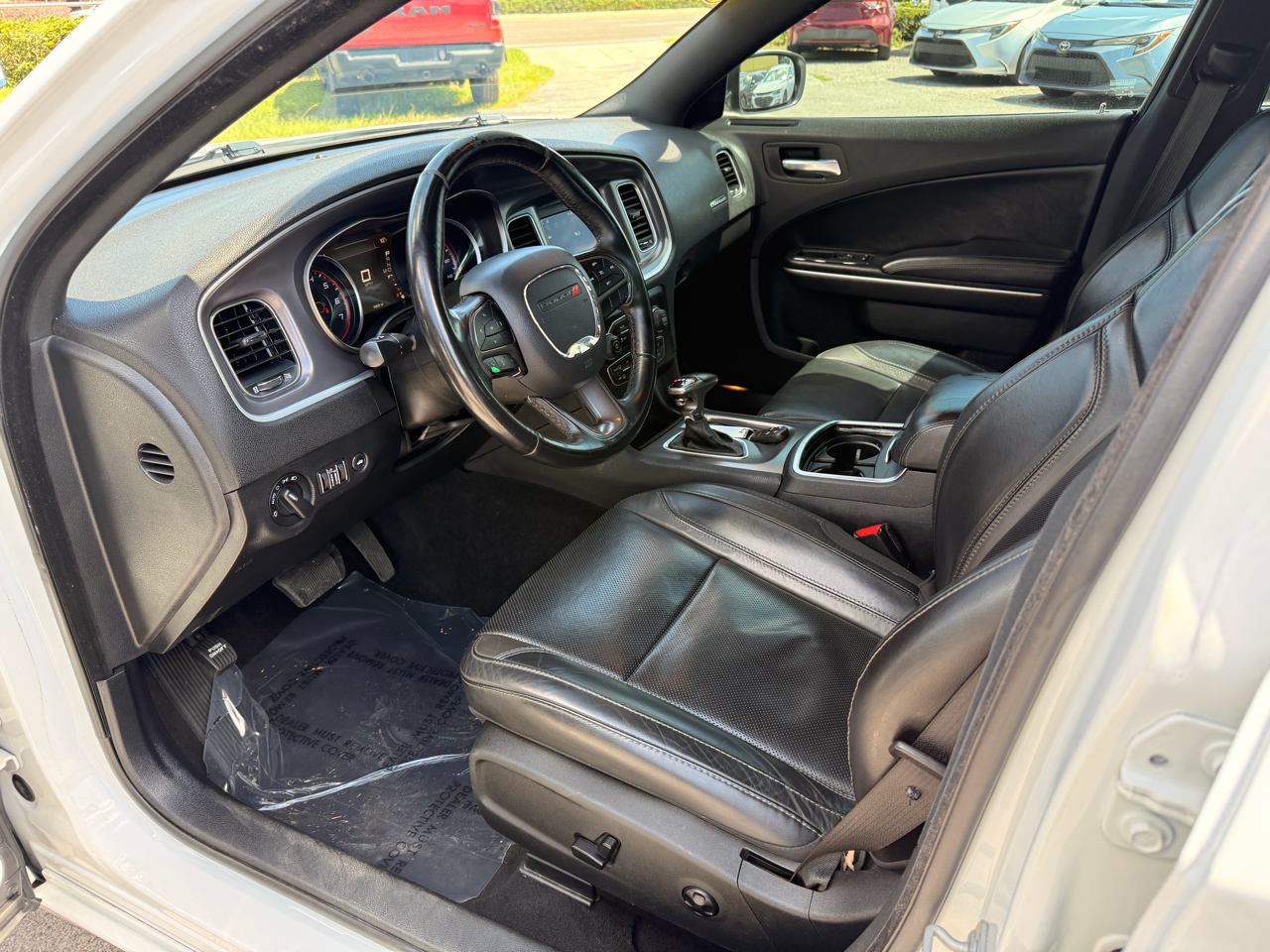 Dodge Charger SXT RWD 2019
