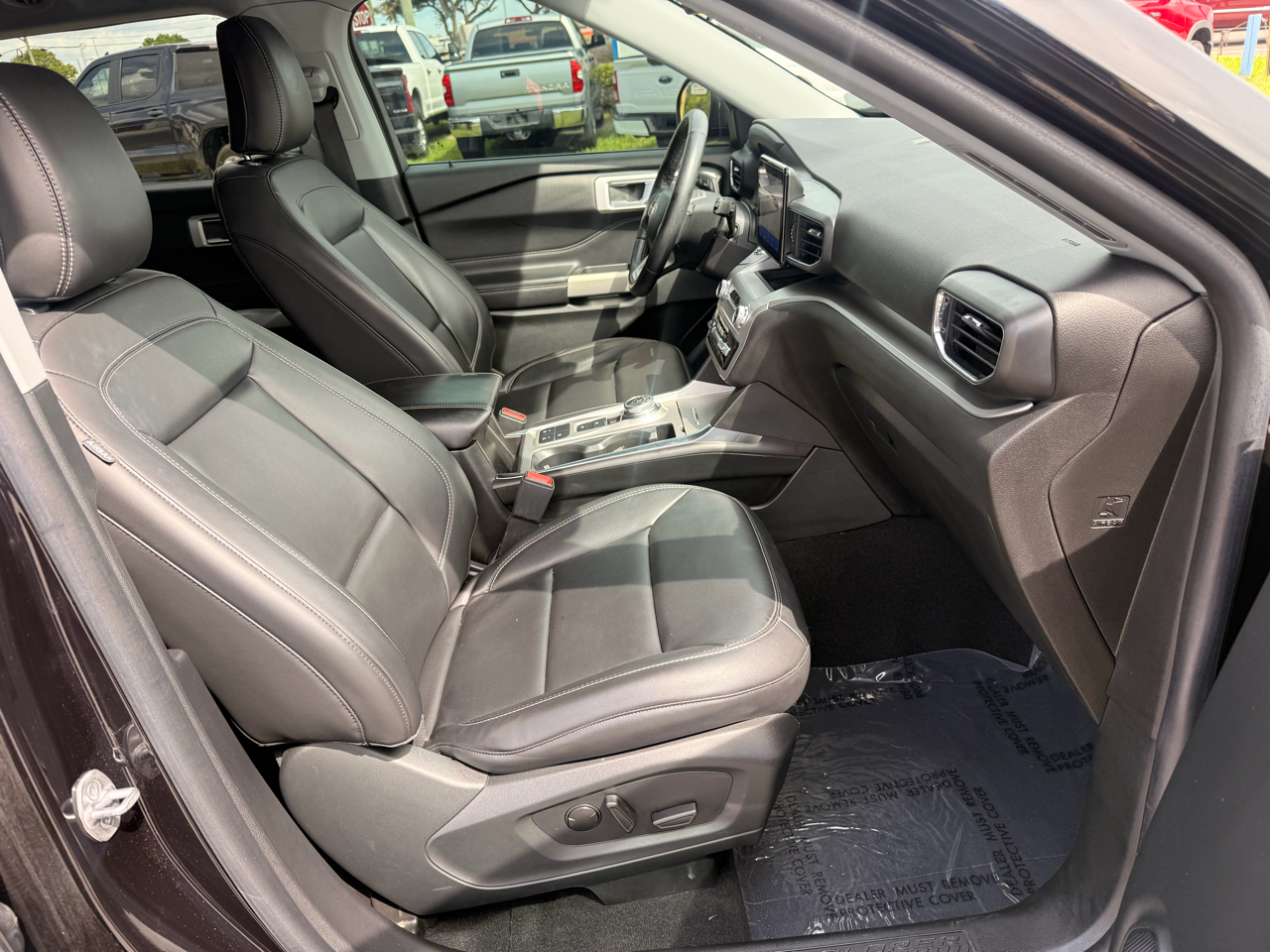 Ford Explorer XLT RWD 2022
