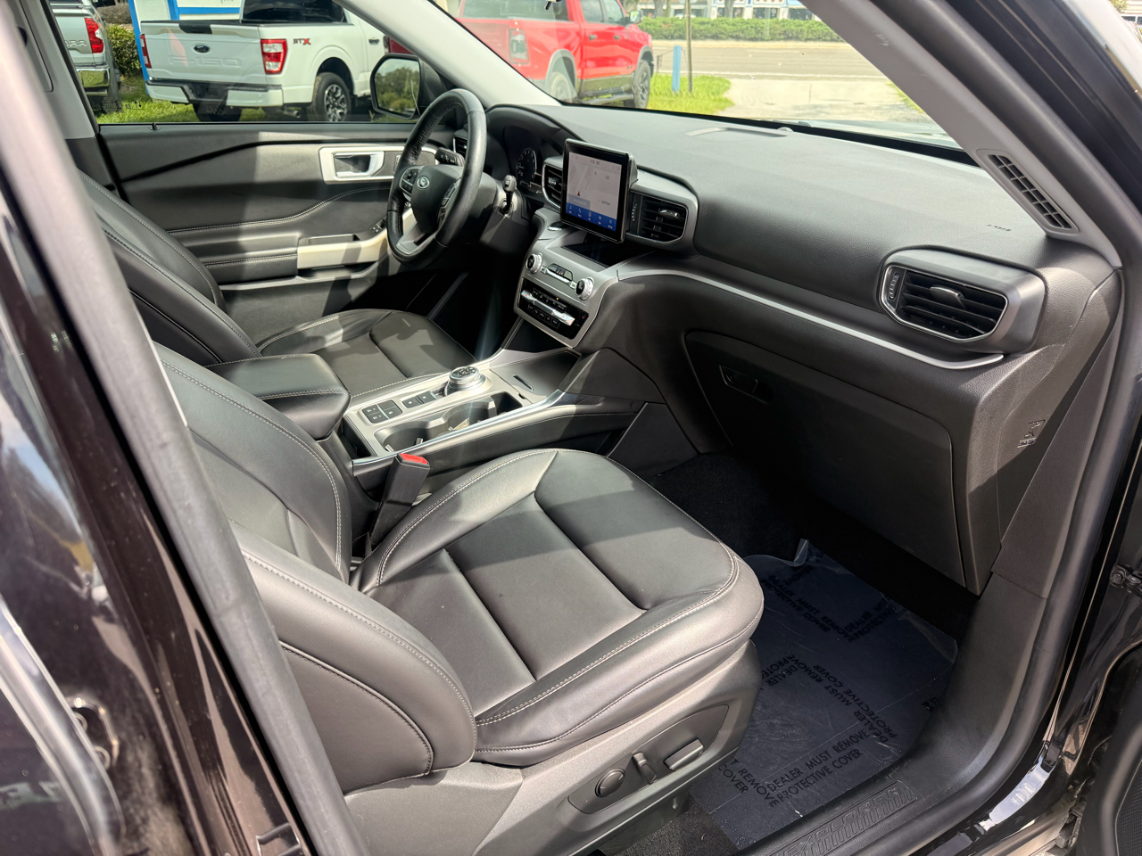 Ford Explorer XLT RWD 2022