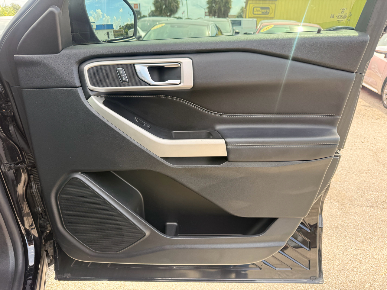 Ford Explorer XLT RWD 2022