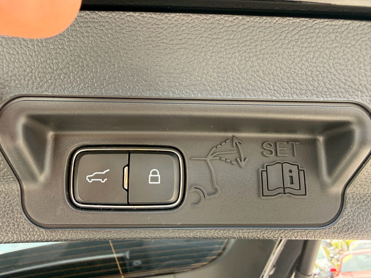 Ford Explorer XLT RWD 2022