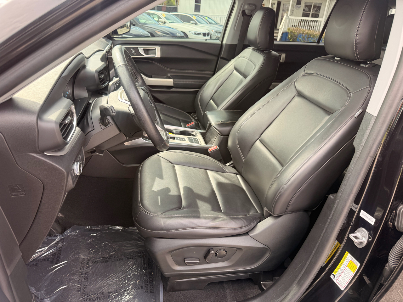 Ford Explorer XLT RWD 2022